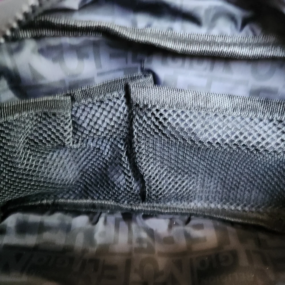 True Religion Rain Black Toiletry Bag Mens One Size Nwt